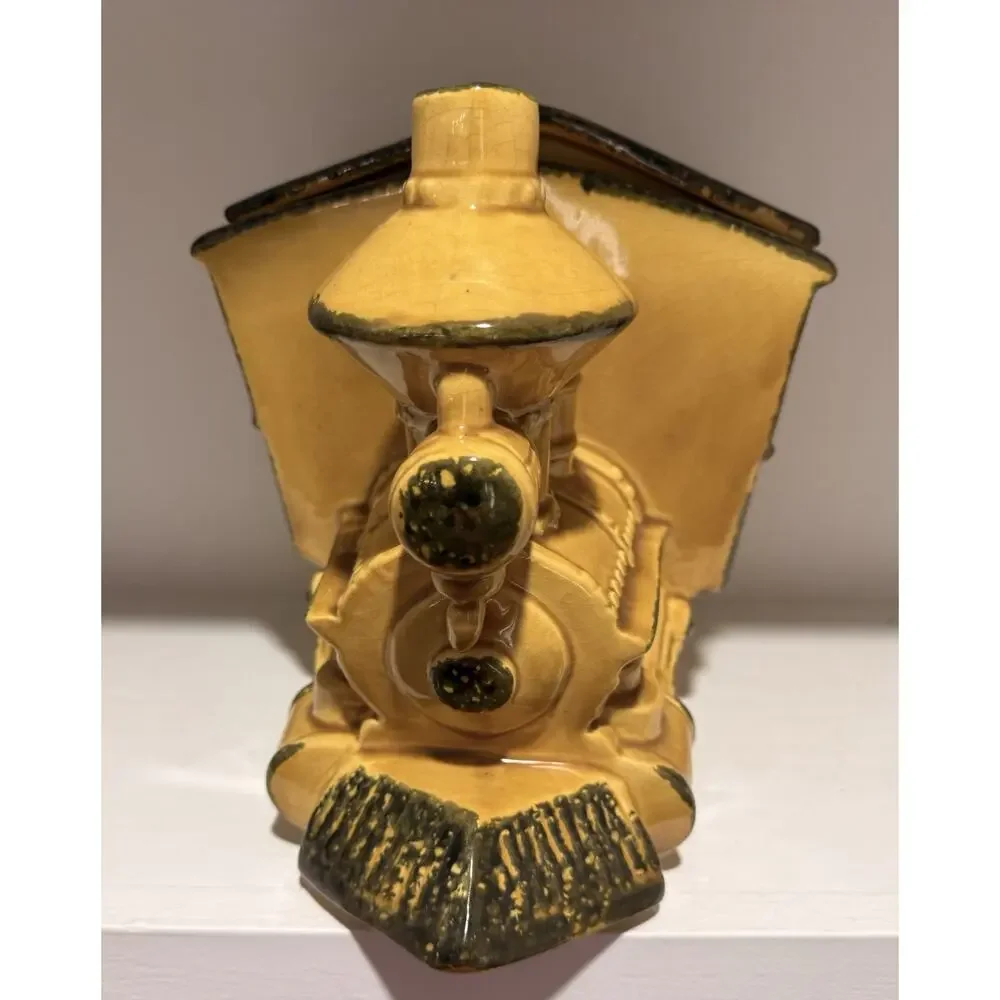 Vtg 1962 McCoy Train Engine Cookie Jar - USA Glaze Locomotive #207 Excellent